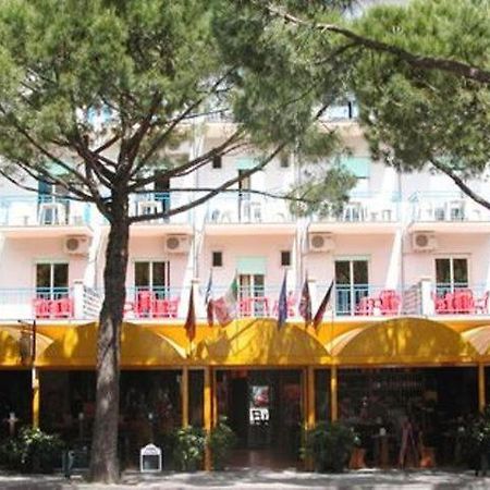 Hotel Canova Lido di Jesolo Ngoại thất bức ảnh